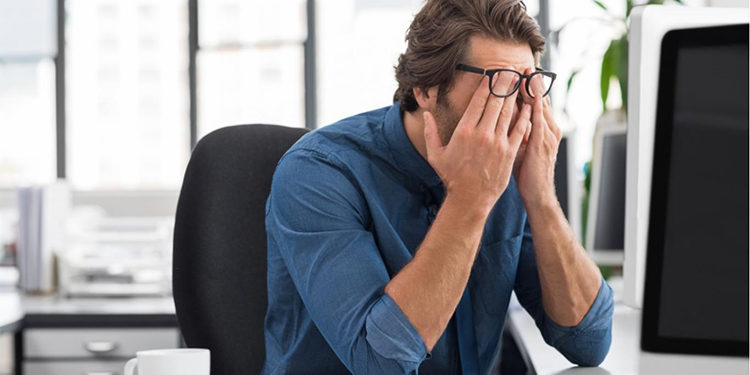 ¿Cómo cuidar los ojos ante la exposición a las pantallas?